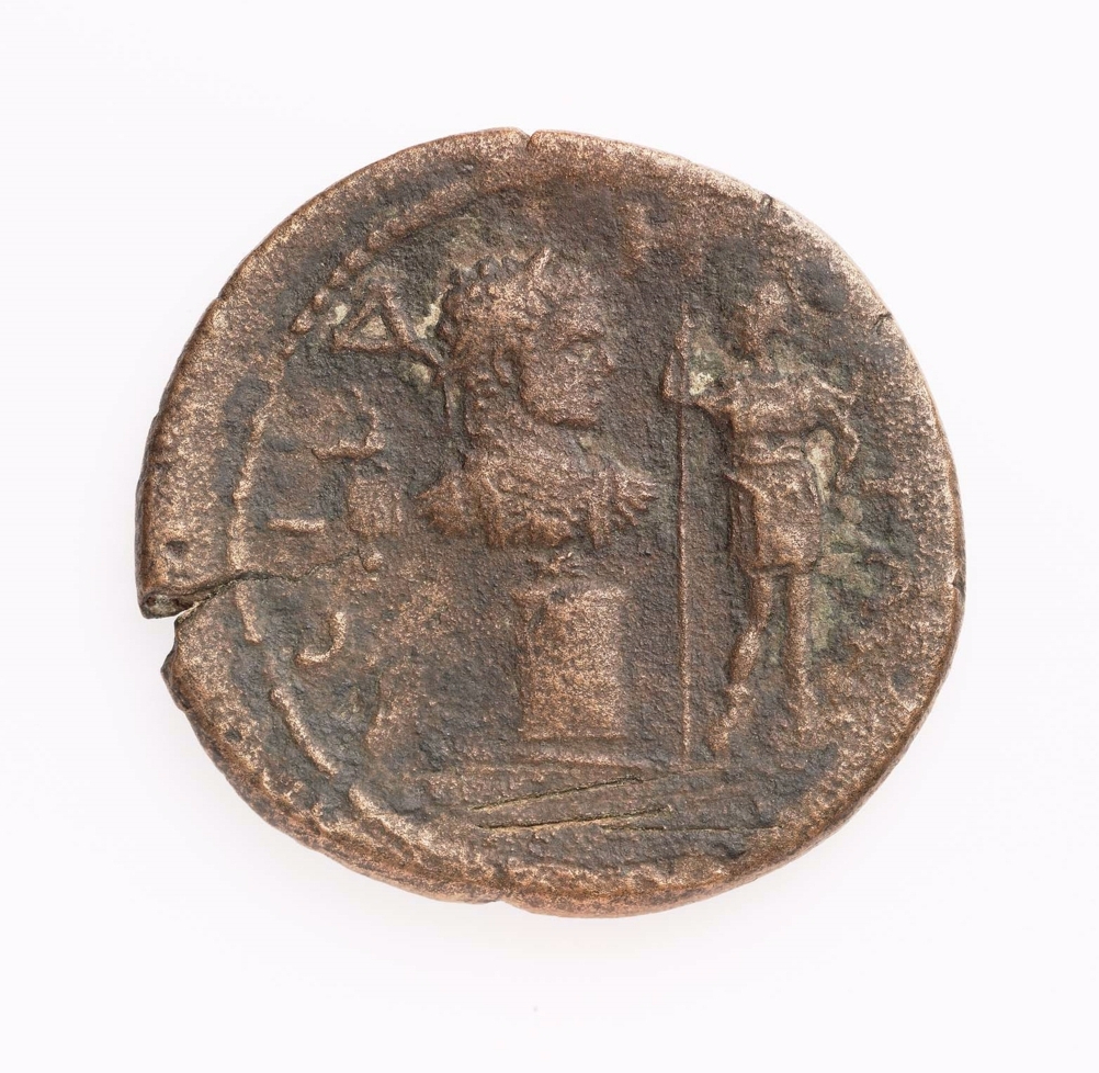 Roman Art | Online Scholarly Catalogue | Art Institute of Chicago | Coin of Side with bust of Caracalla, Boston, Museum of Fine Arts
