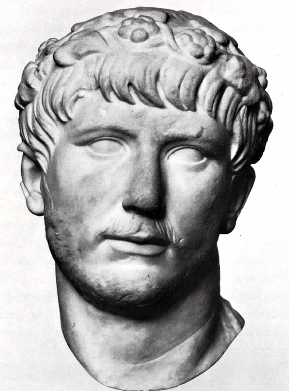Portrait head of a man with an ivy wreath, British Museum, London, inv. 1897,0727.1