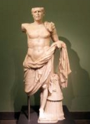 Roman Art | Online Scholarly Catalogue | Art Institute of Chicago | Doryphoros, Museo Archeologico Nazionale, Naples